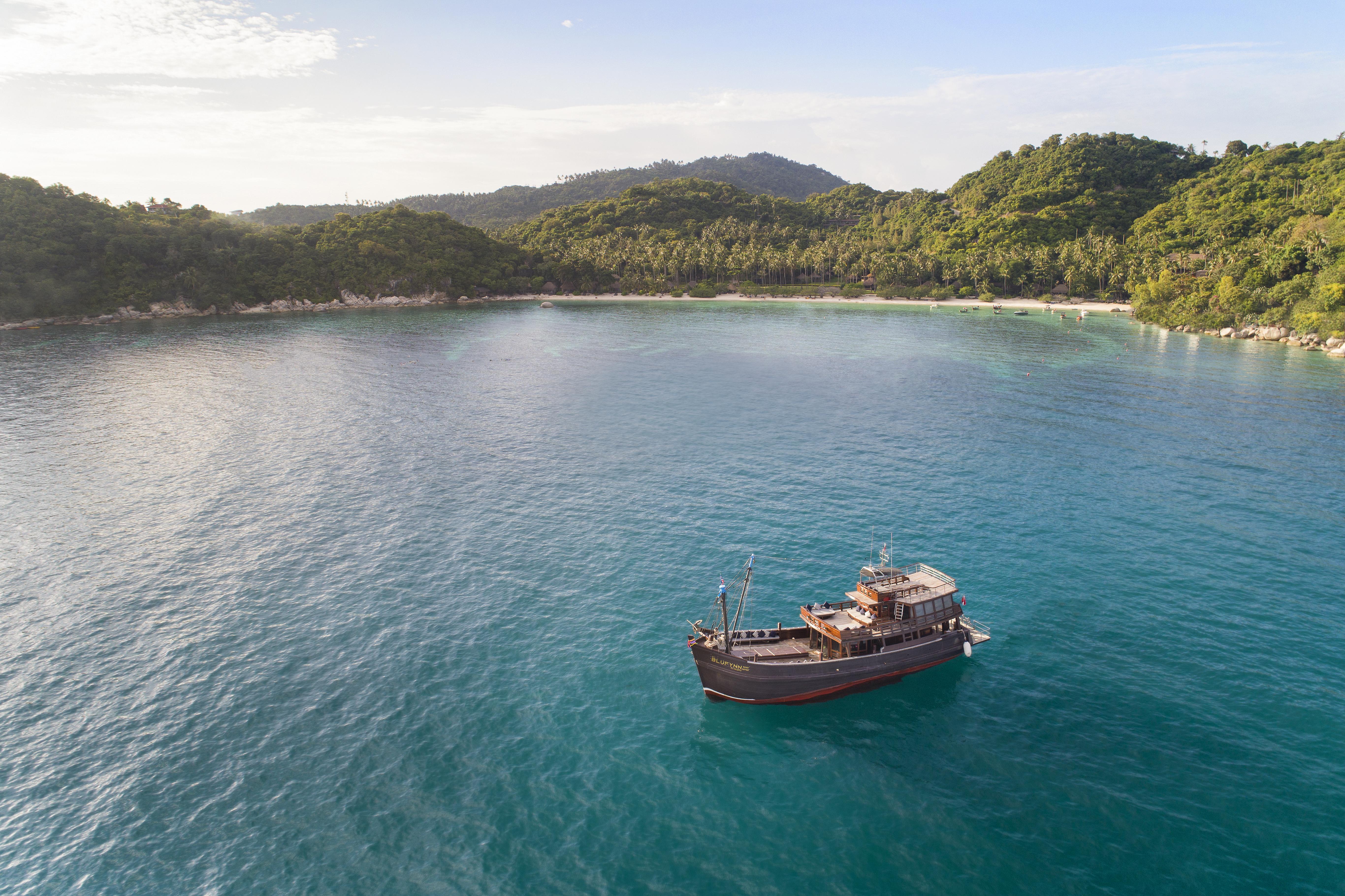 Beach Club By Haadtien Koh Tao Exterior photo